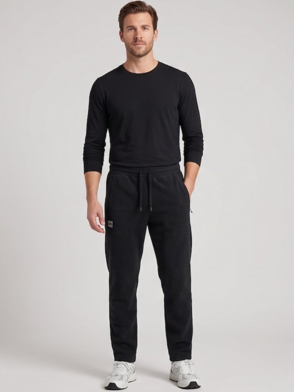MEC Men's Black Fleece Jogger Pants with Zip Pockets M